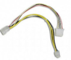 Wiretek kabel napájecí 5,25" Molex s vývodem na P4 ATX 15cm (CC-PSU-4)