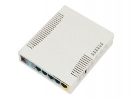Mikrotik  RB951Ui-2HnD Power over Ethernet (PoE) biela